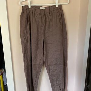 Aritizia Babaton linen joggers - M